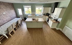 Sandy Lodge